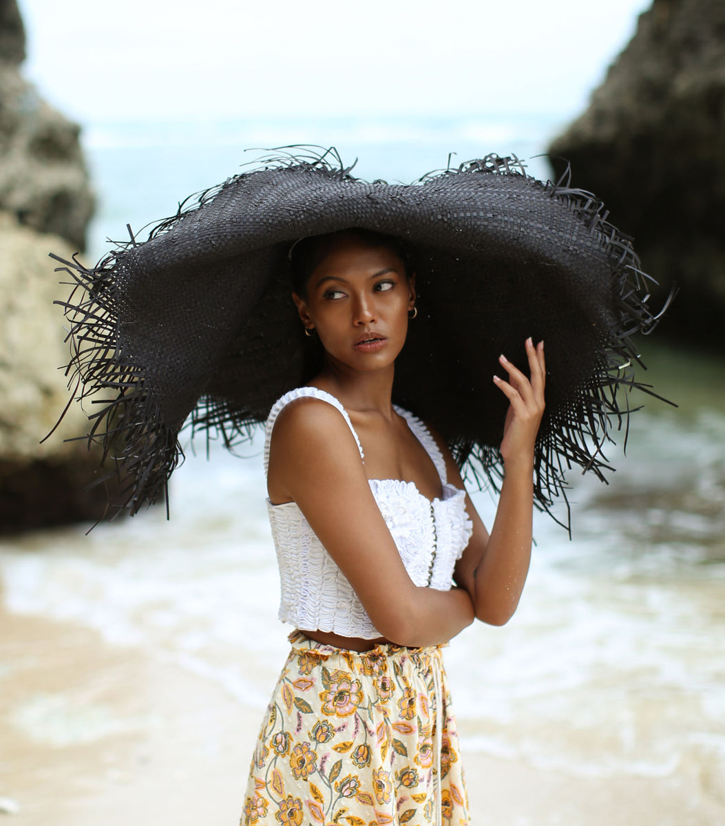 Women Crochet Floppy Straw Hat Soft Beach Sun Hat Travel Large Lady Bucket  Hat Summer Foldable Medium at  Women’s Clothing store
